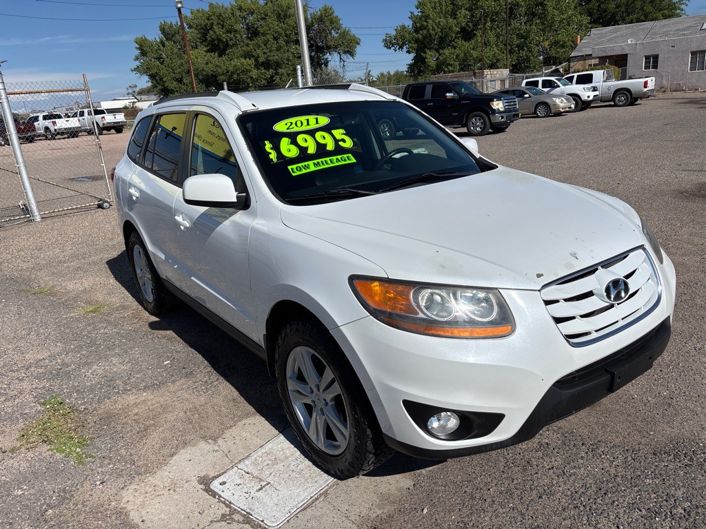 2011 Hyundai Santa Fe Image 10