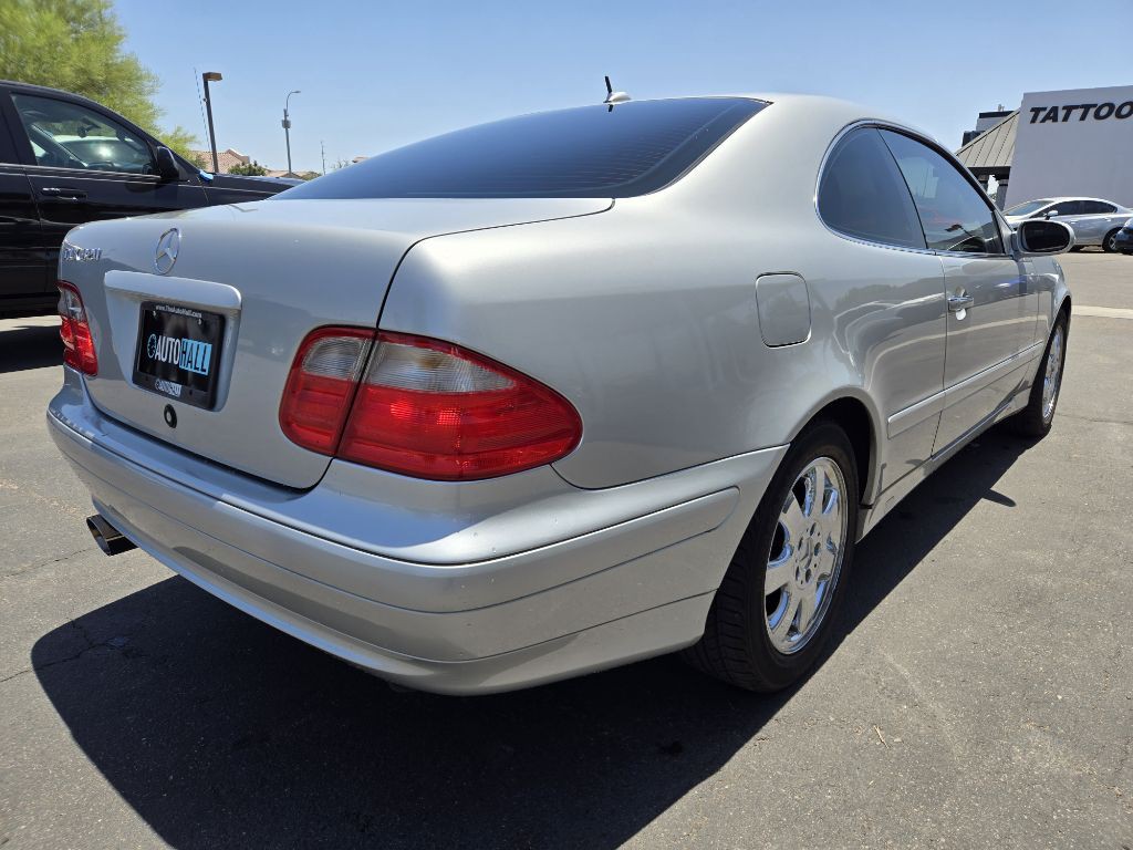 2000 Mercedes-Benz CLK-Class Image 5