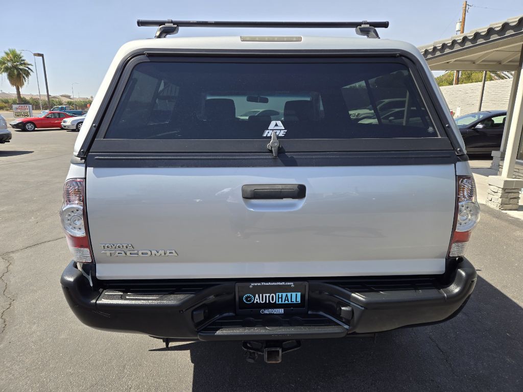 2010 Toyota Tacoma Image 4