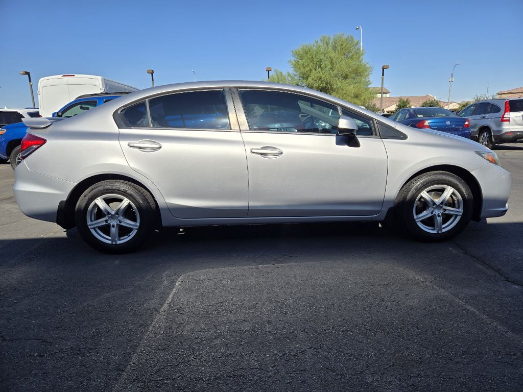 2013 Honda Civic Image 8