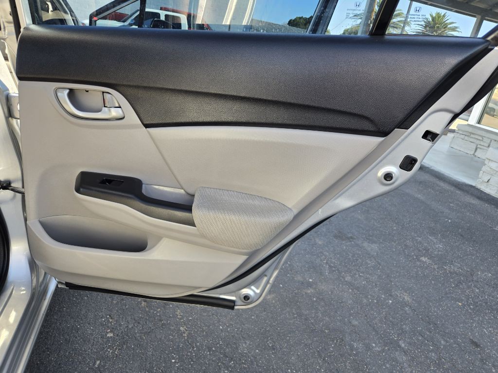 2013 Honda Civic Image 13