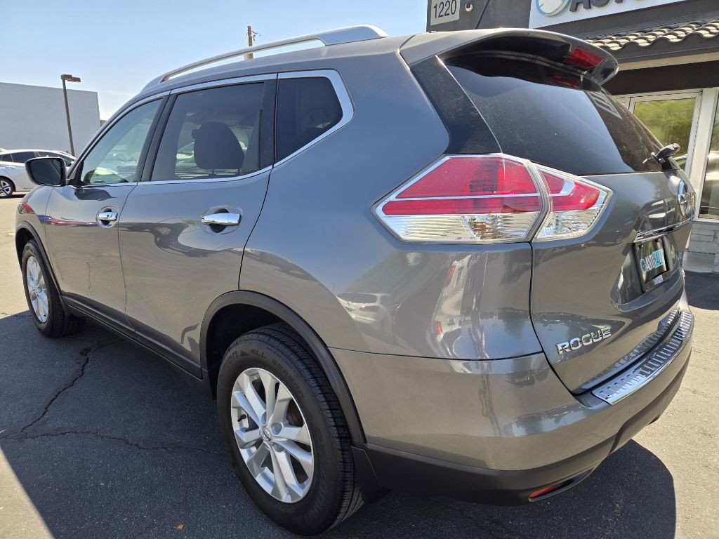 2016 Nissan Rogue Image 3
