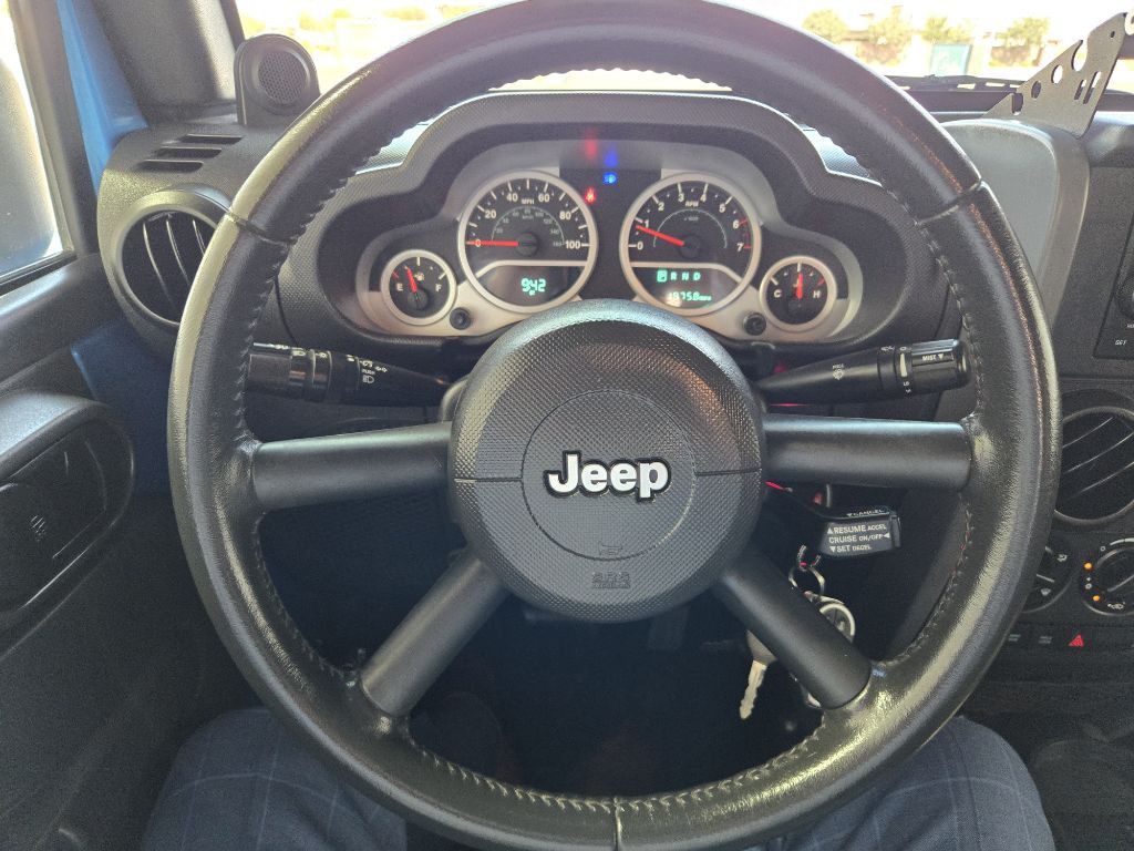 2010 Jeep Wrangler Image 22