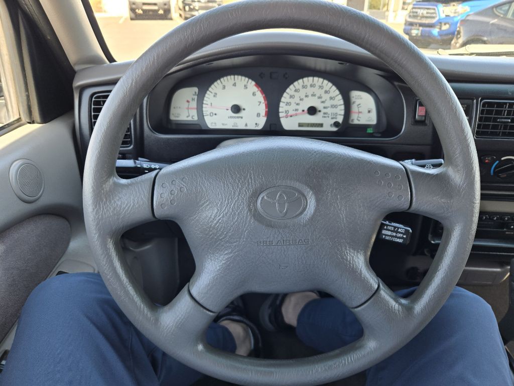 2003 Toyota Tacoma Image 15