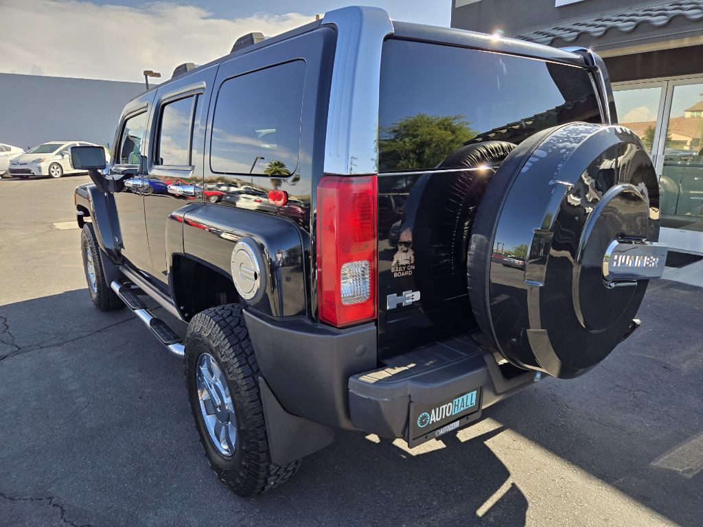 2007 HUMMER H3 Image 3