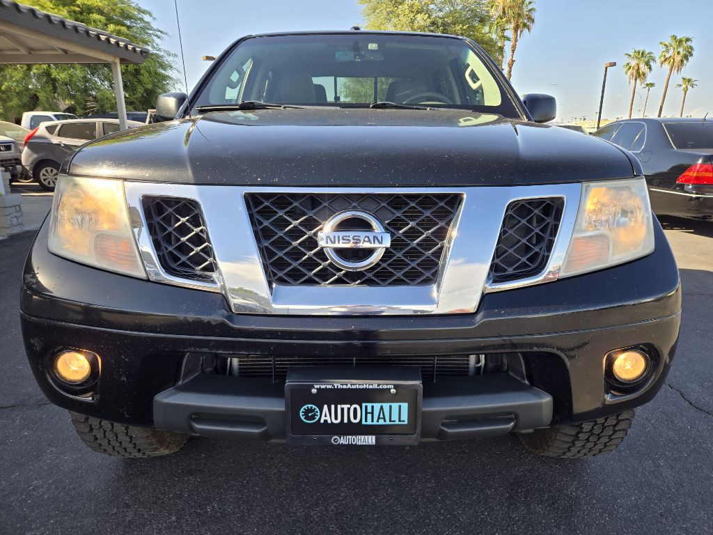 2015 Nissan Frontier Image 8