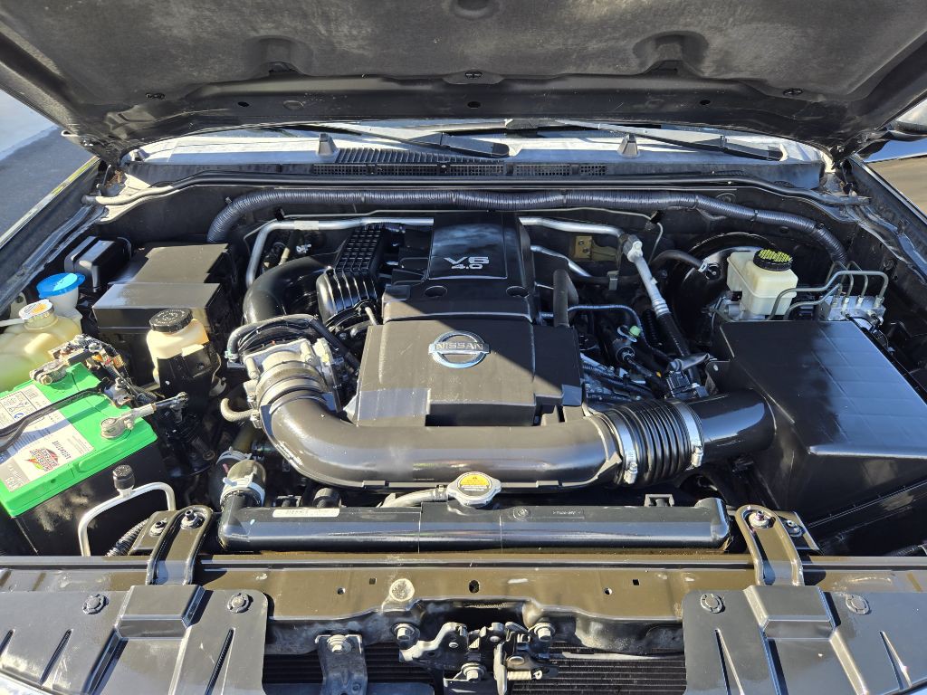 2015 Nissan Frontier Image 17