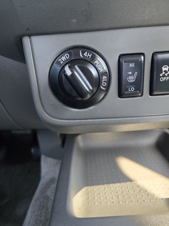 2015 Nissan Frontier Image 19