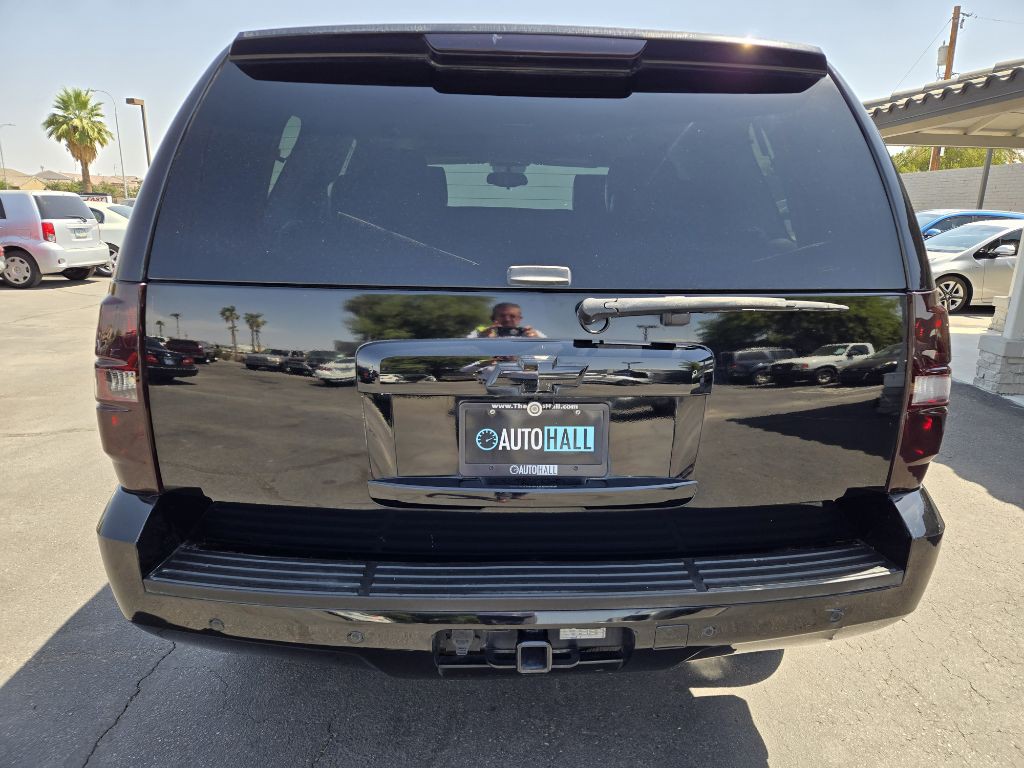 2011 Chevrolet Tahoe Image 4
