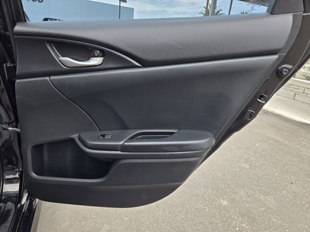 2019 Honda Civic Image 14