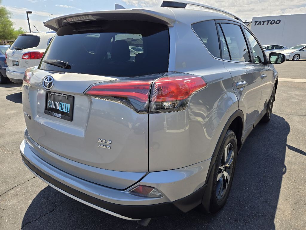 2016 Toyota Rav4 Image 5