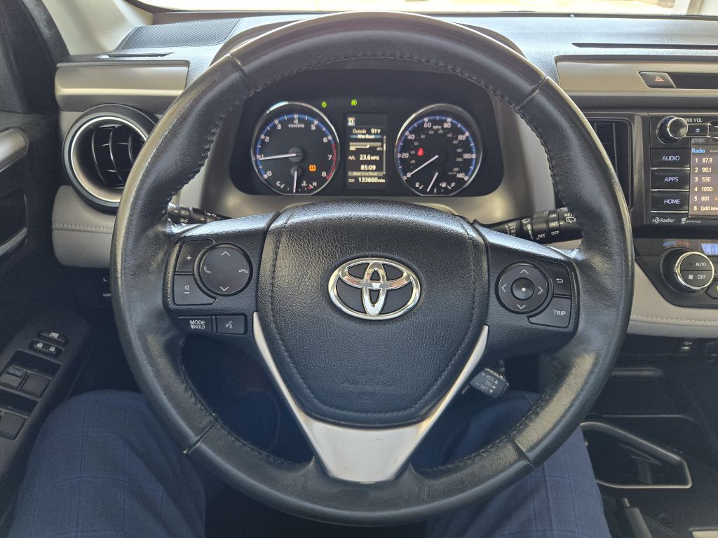 2016 Toyota Rav4 Image 22