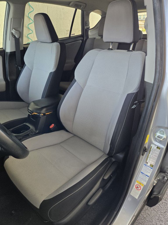 2016 Toyota Rav4 Image 29