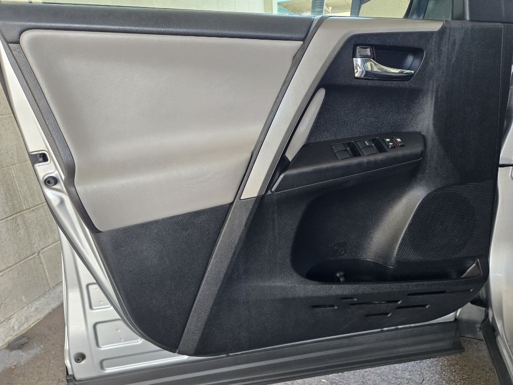 2016 Toyota Rav4 Image 54