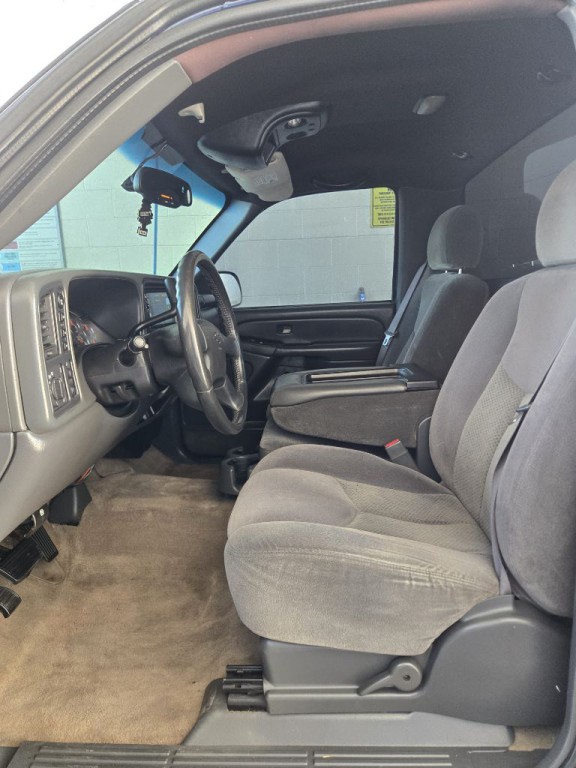 2005 Chevrolet Silverado 1500 Image 10