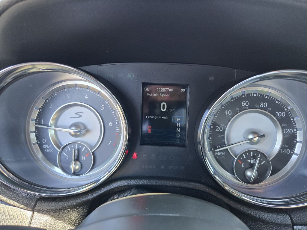 2014 Chrysler 300 Image 20