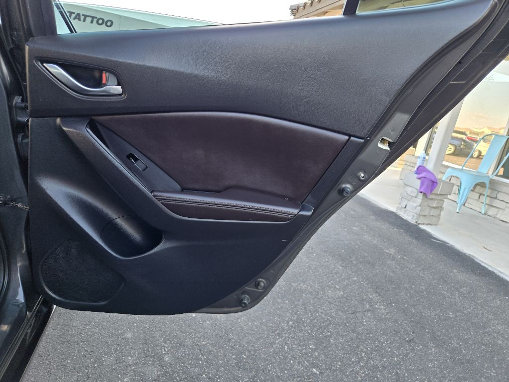 2017 Mazda Mazda3 Image 22