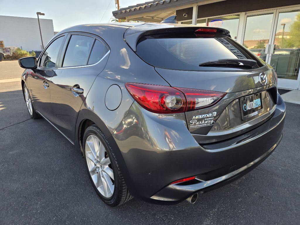 2017 Mazda Mazda3 Image 3