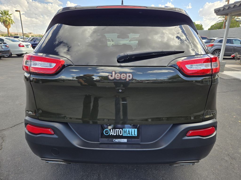 2017 Jeep Cherokee Image 4