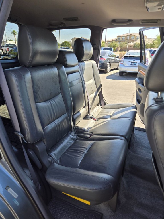 2005 Lexus GX Image 18