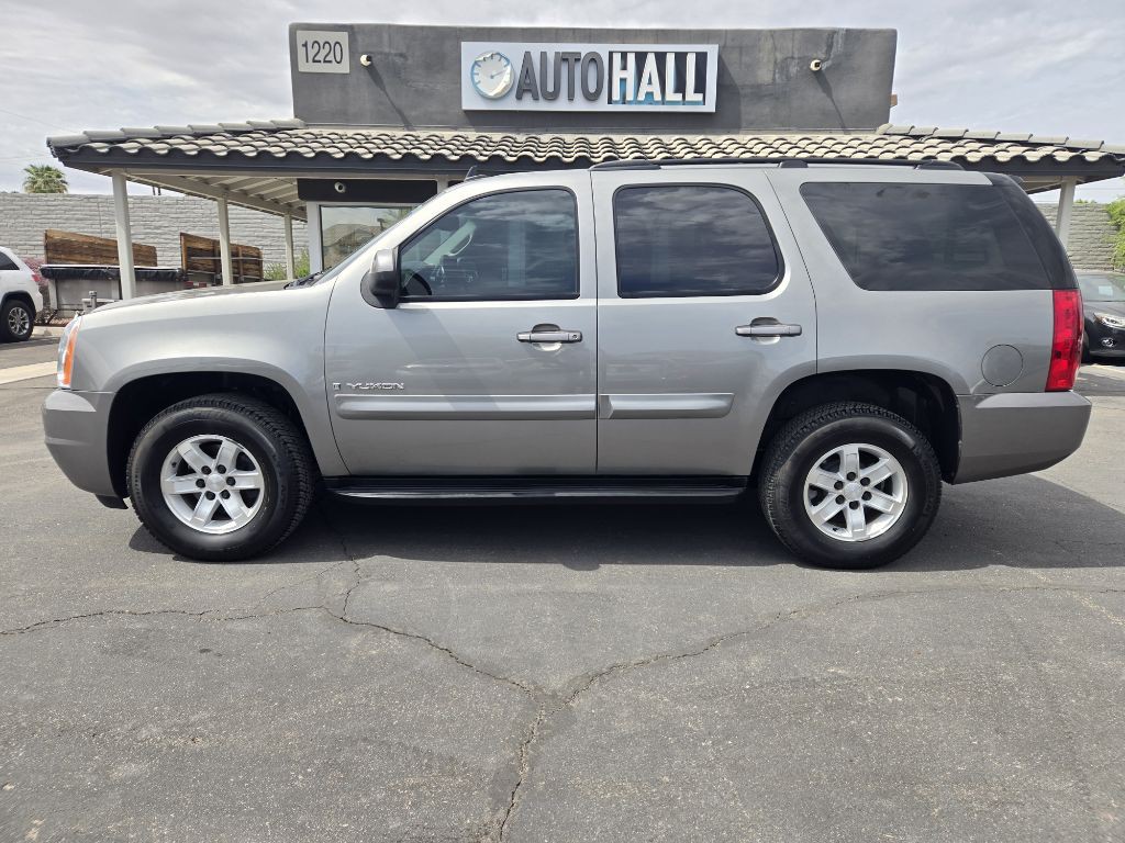 2009 GMC Yukon Image 2