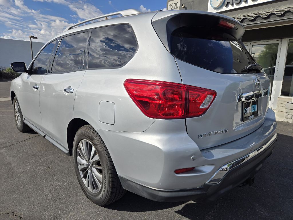2019 Nissan Pathfinder Image 3