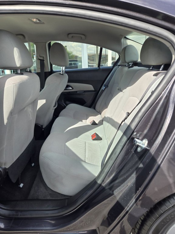 2016 Chevrolet Cruze Image 10