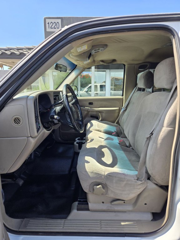 2002 Chevrolet Silverado 1500 Image 13