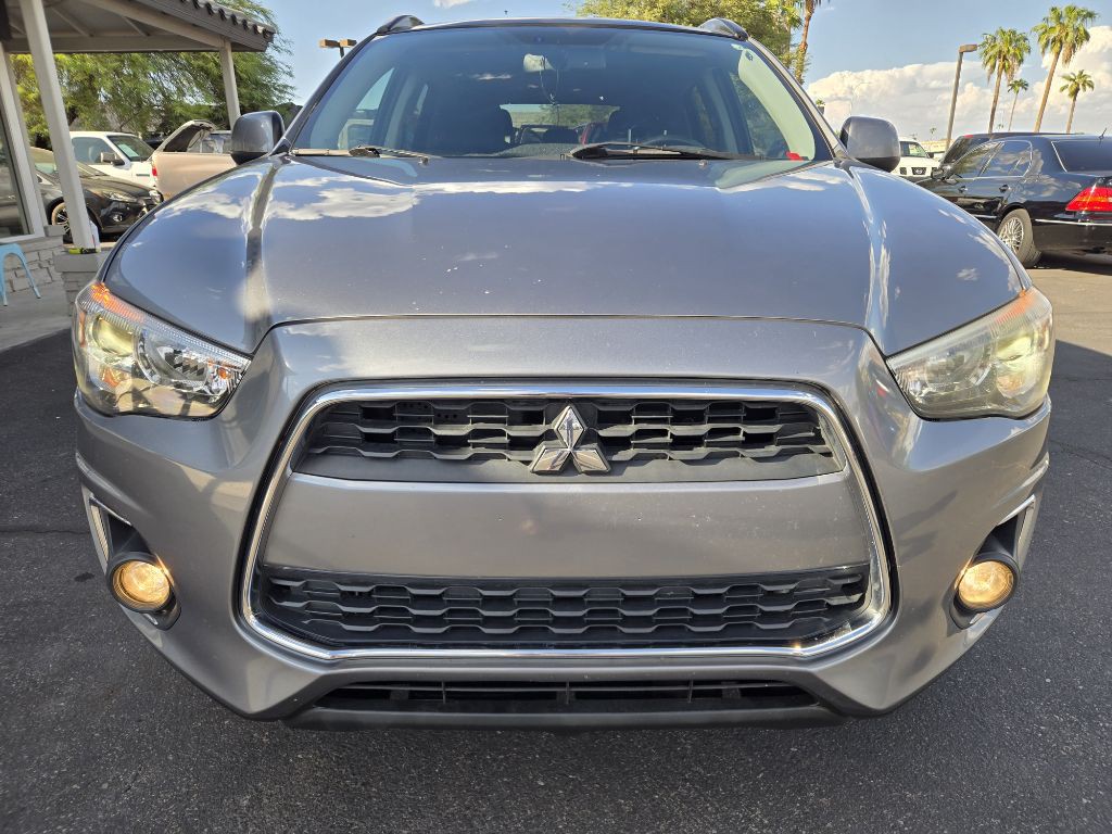 2014 Mitsubishi Outlander Image 8