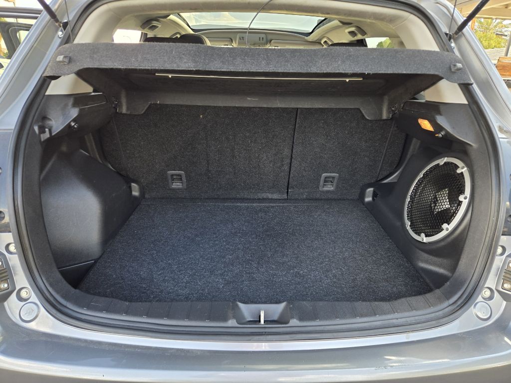 2014 Mitsubishi Outlander Image 13