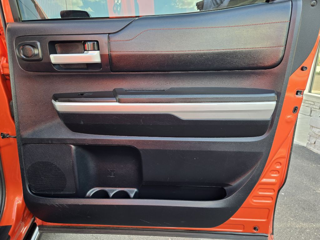 2015 Toyota Tundra Image 16
