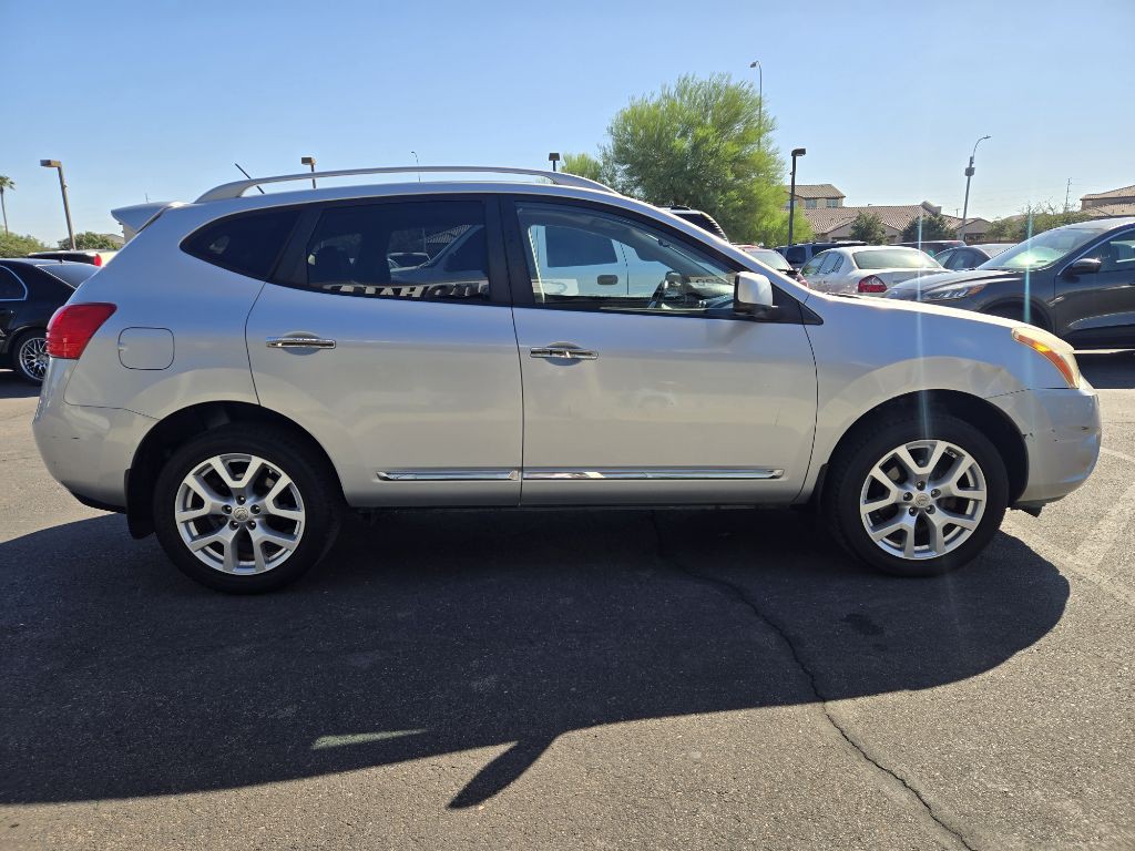 2012 Nissan Rogue Image 6