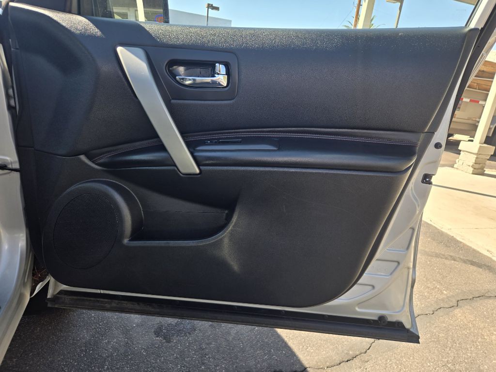 2012 Nissan Rogue Image 19