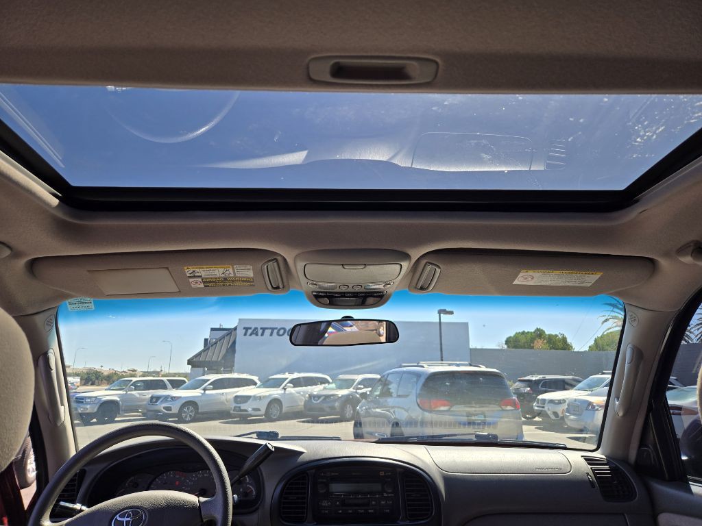 2003 Toyota Sequoia Image 14