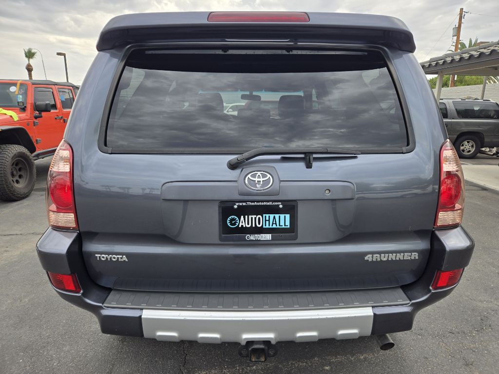 2004 Toyota 4Runner Image 4