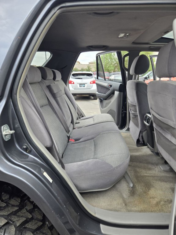 2004 Toyota 4Runner Image 20
