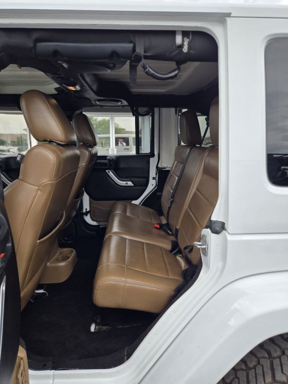 2012 Jeep Wrangler Unlimited Image 9