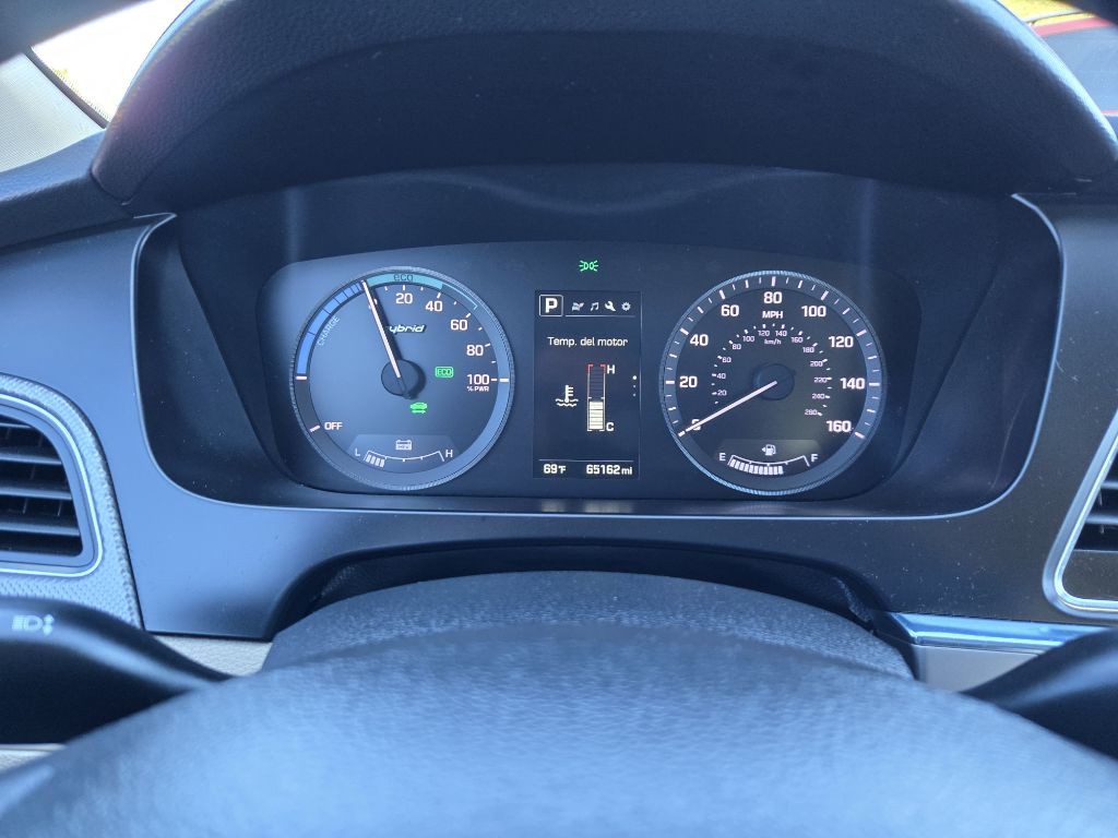 2017 Hyundai Sonata Image 22