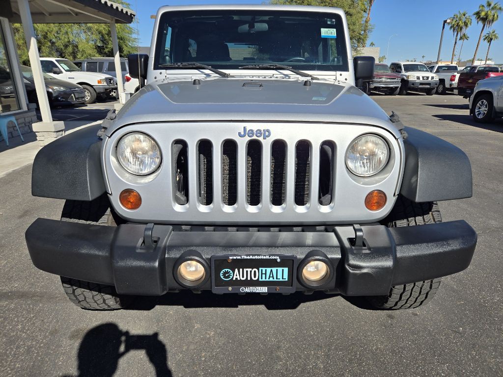 2011 Jeep Wrangler Unlimited Image 8