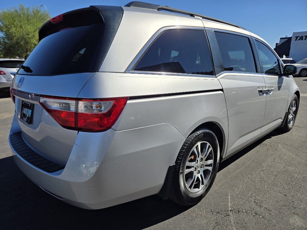 2011 Honda Odyssey Image 5