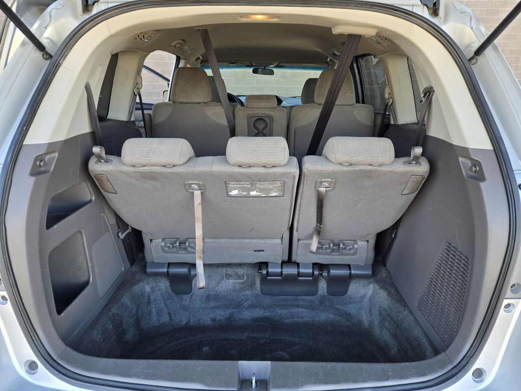 2011 Honda Odyssey Image 11