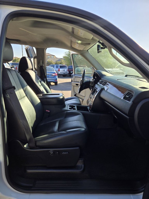 2008 GMC Sierra Image 17