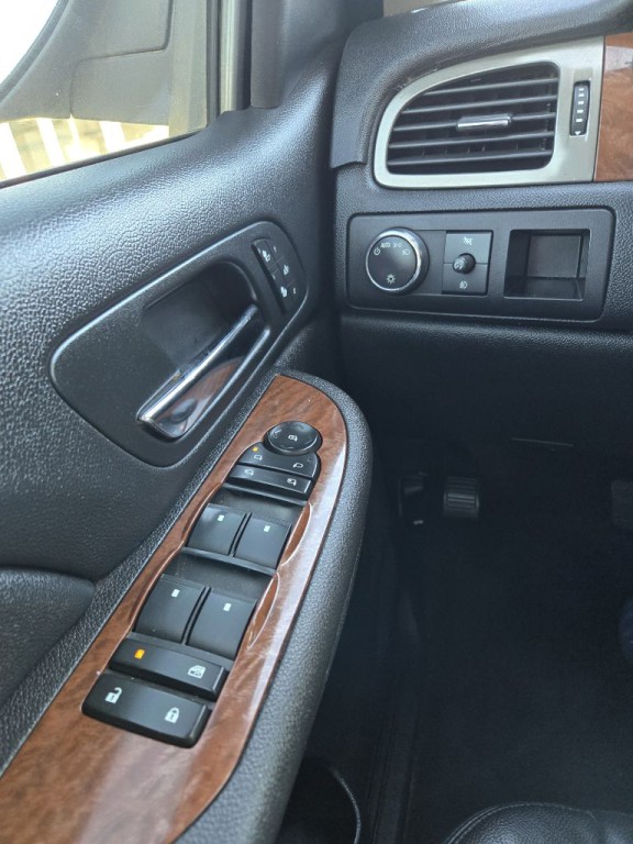 2008 GMC Sierra Image 21