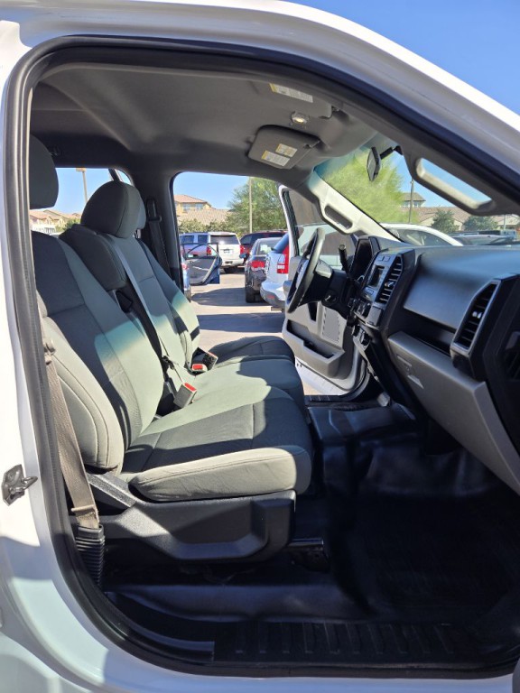 2016 Ford F-150 Image 19