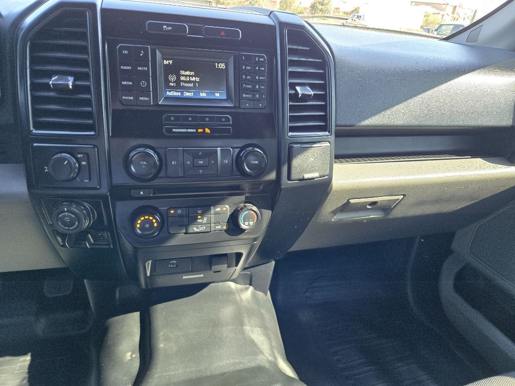 2016 Ford F-150 Image 24