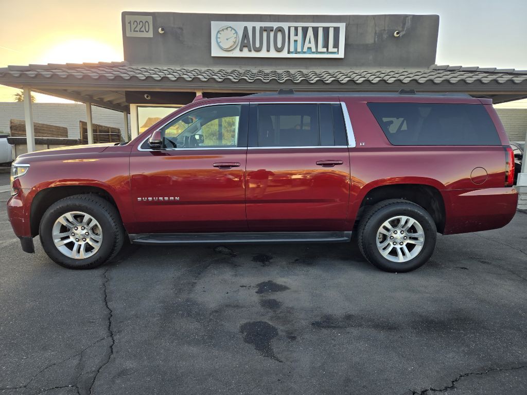 2016 Chevrolet Suburban Image 3