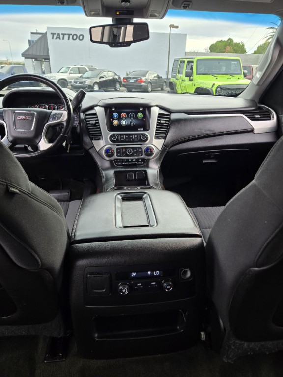 2015 GMC Yukon Image 16