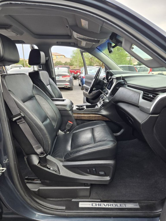2019 Chevrolet Suburban Image 22