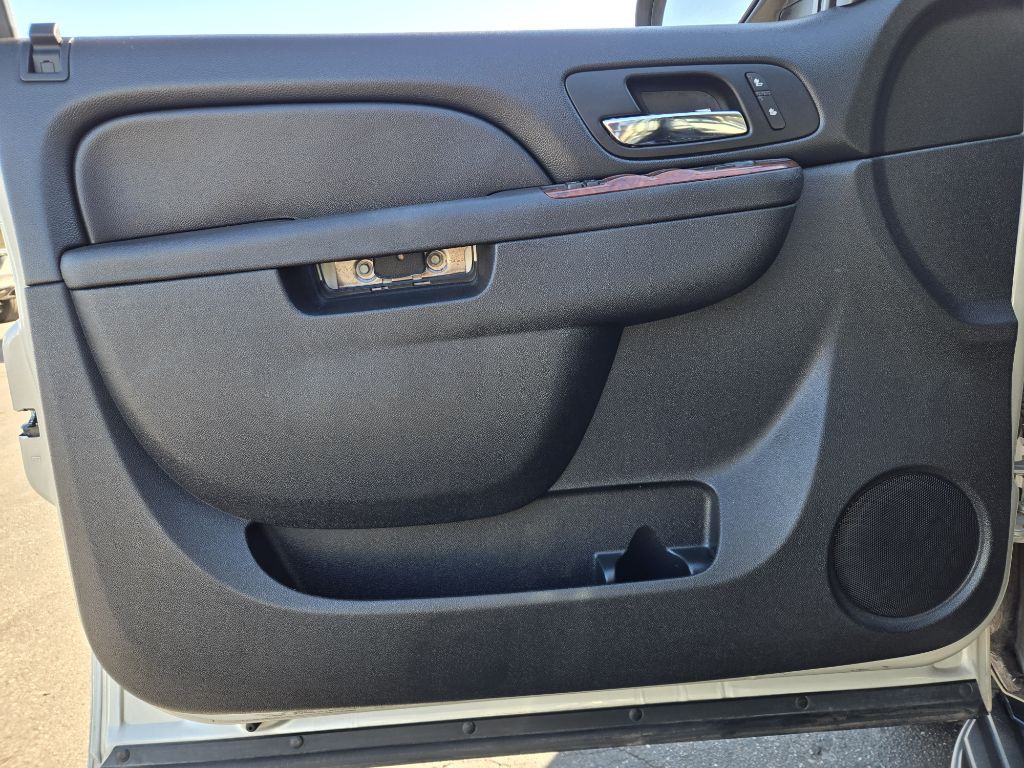 2013 Chevrolet Tahoe Image 10