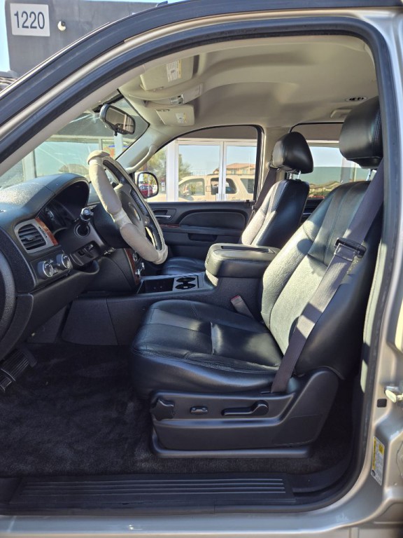 2013 Chevrolet Tahoe Image 11